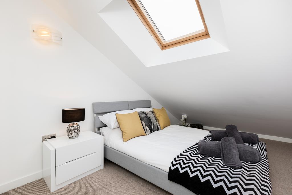 Livermore Loft Apartment Swansea