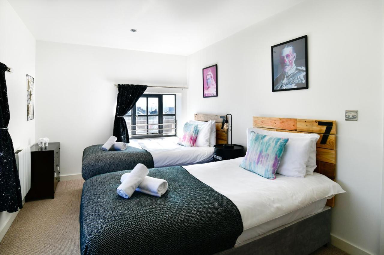Livermore Loft Apartment Swansea